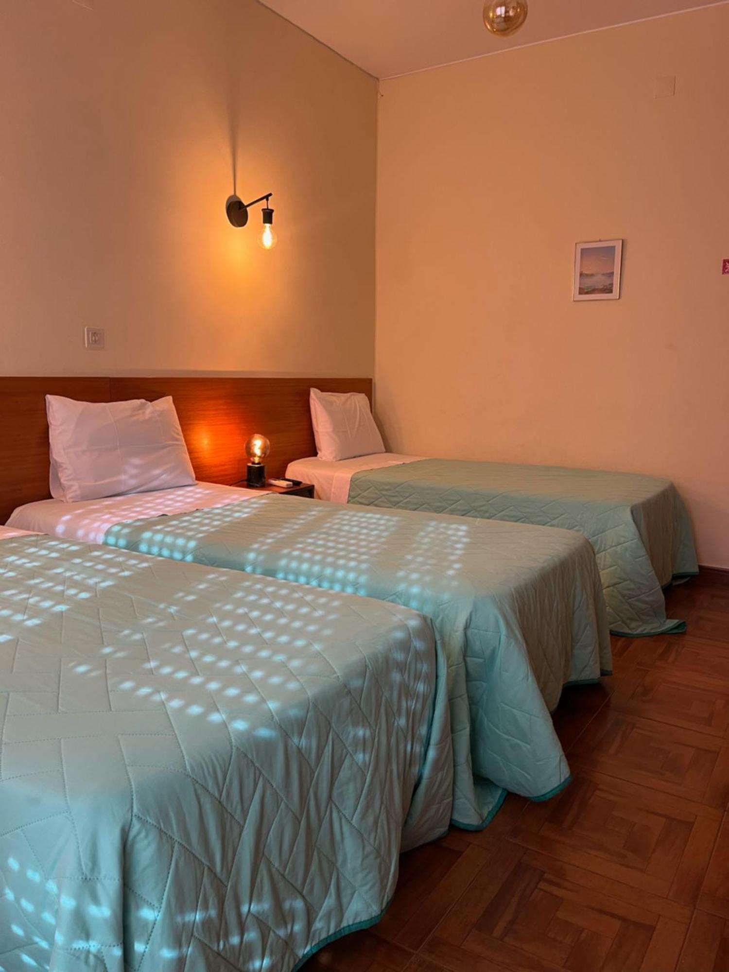 Romeu Bed & Breakfast Quarteira Bagian luar foto
