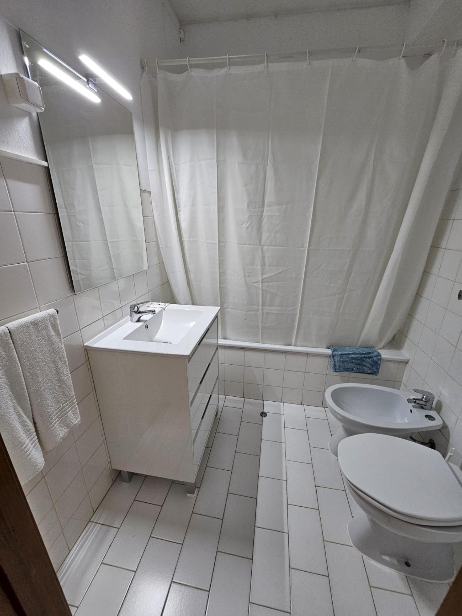 Romeu Bed & Breakfast Quarteira Bagian luar foto